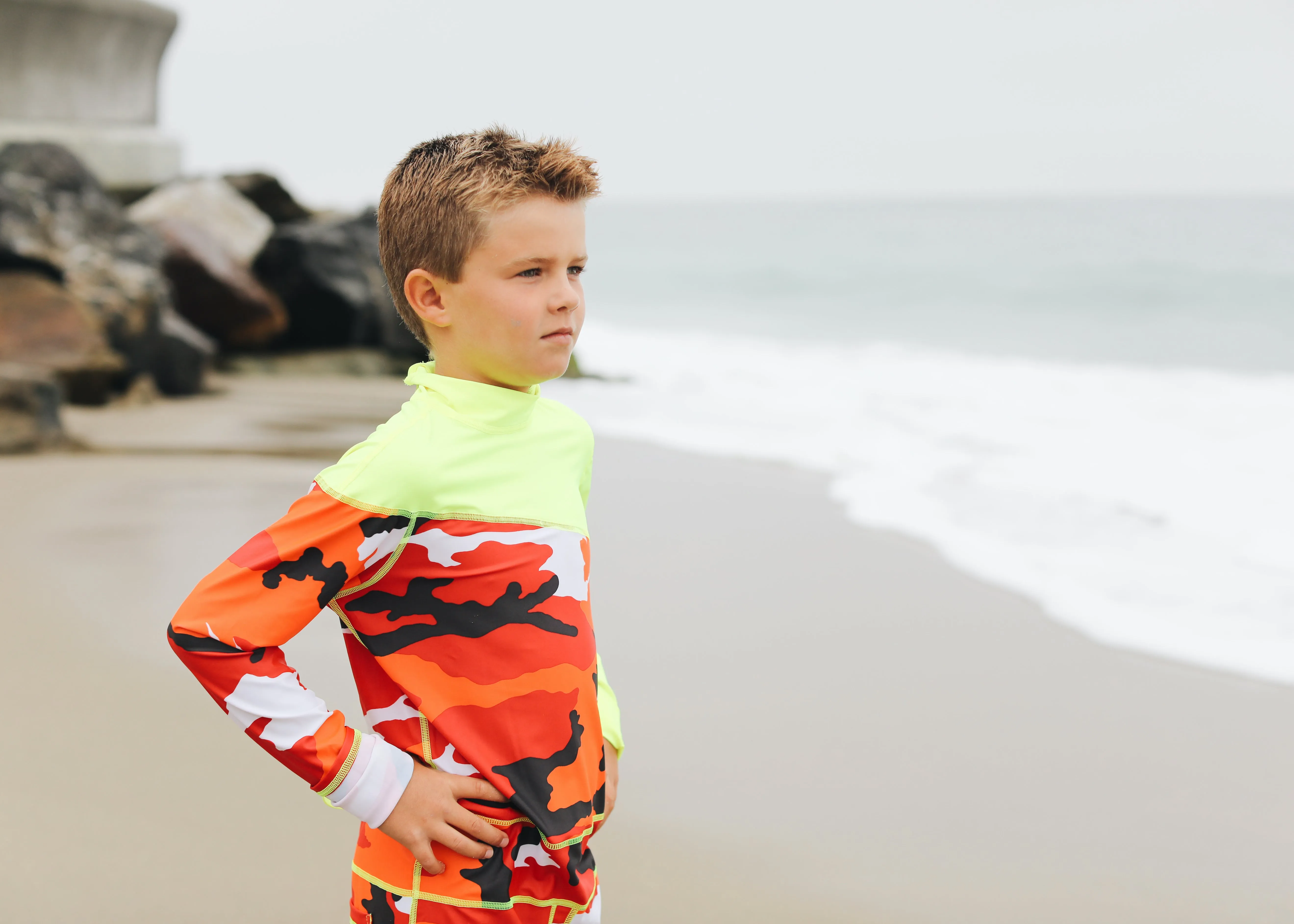 BOY'S LONG SWIMSUIT DAB - RED CAMO W- YELLOW