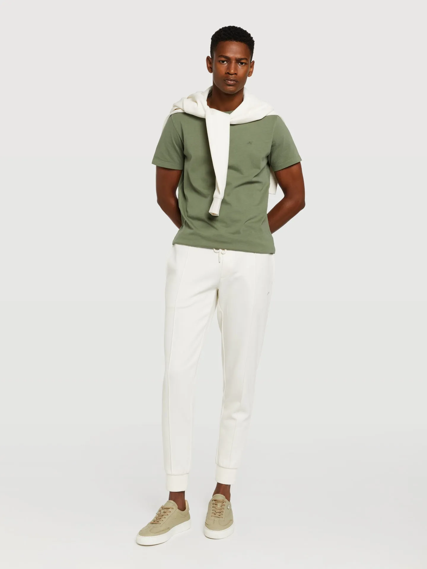 Luxe leisure edition logo embroidered t-shirt