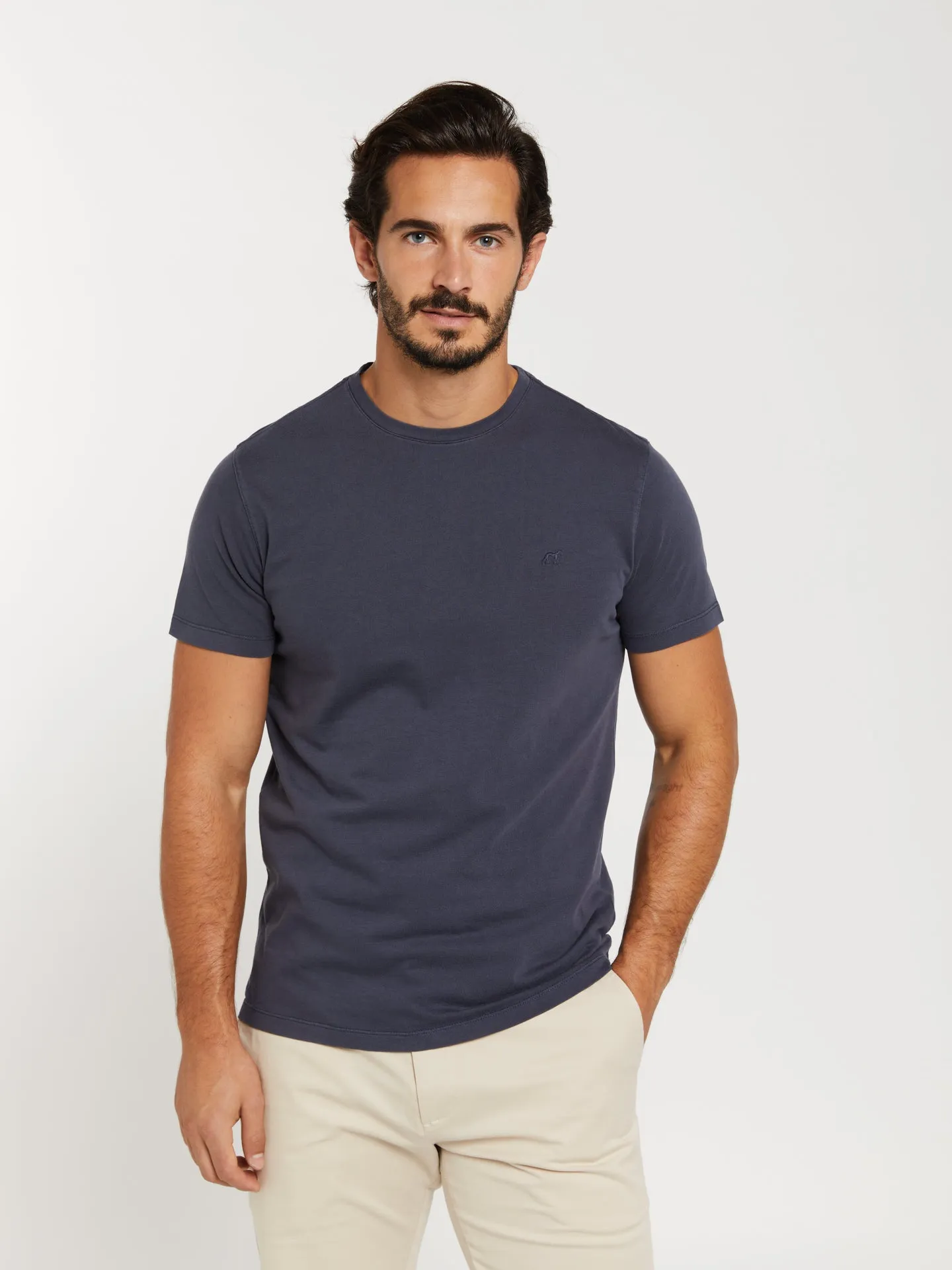 Luxe leisure edition logo embroidered t-shirt