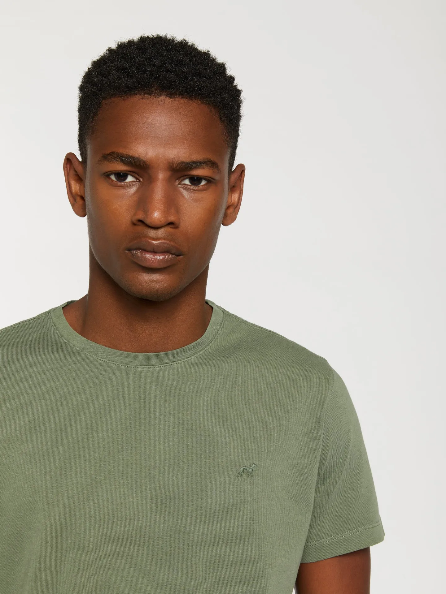 Luxe leisure edition logo embroidered t-shirt