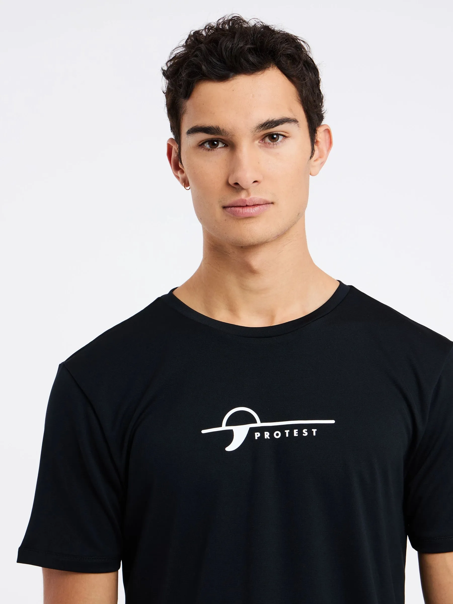 Protest PRTLEGUNDI Men's Lycra Rashguard Surf T-Shirt - Black
