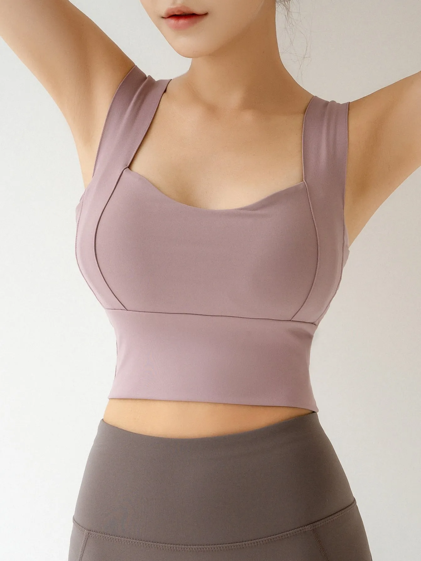Solid High Support Sports Bra FW22
