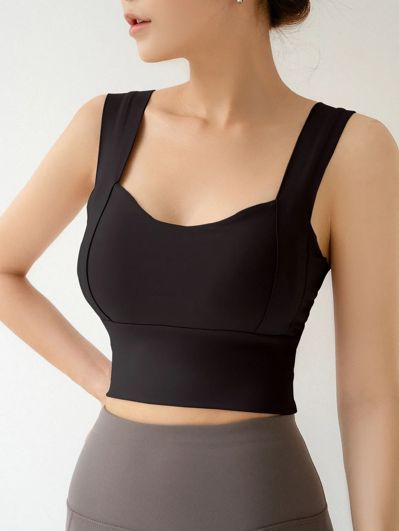 Solid High Support Sports Bra FW22