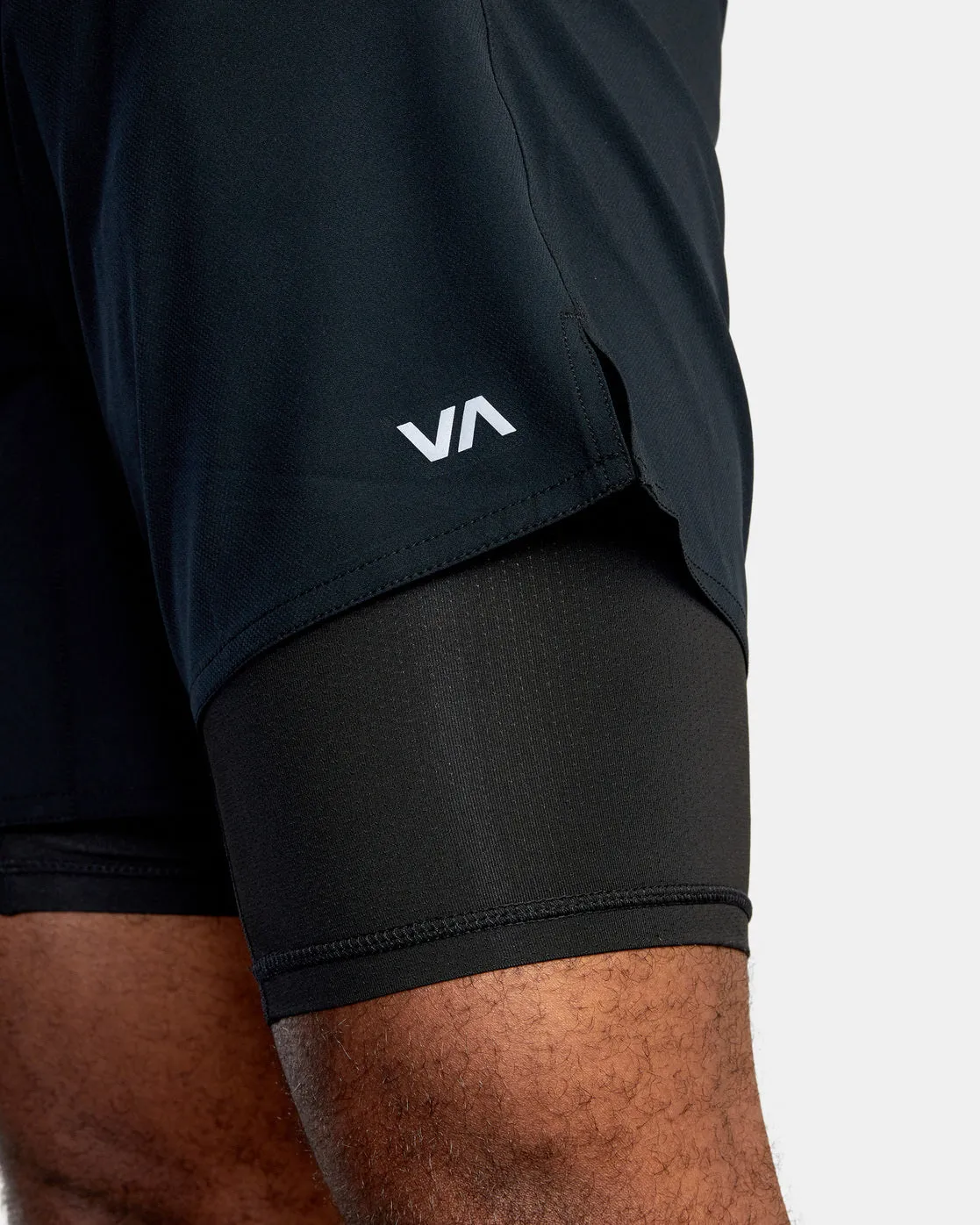 Yogger Train 2-In-1 17" Workout Shorts - Black Multi