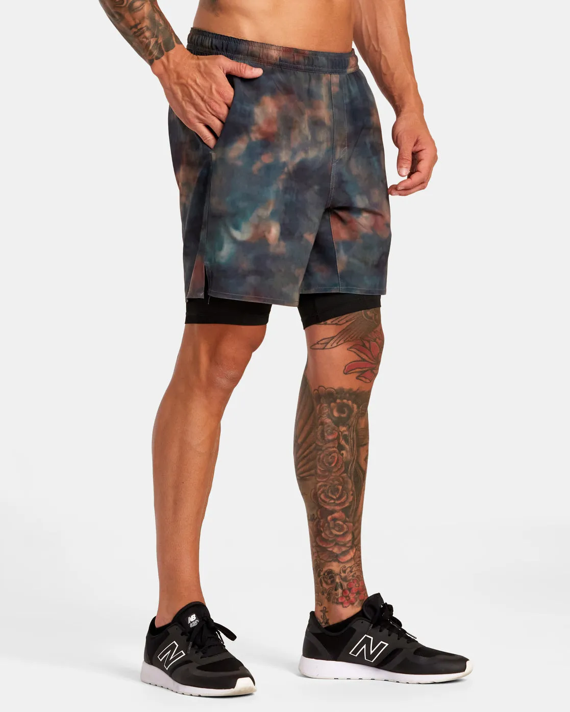 Yogger Train 2-In-1 Elastic Waist Workout Shorts 17" - Camo Wash