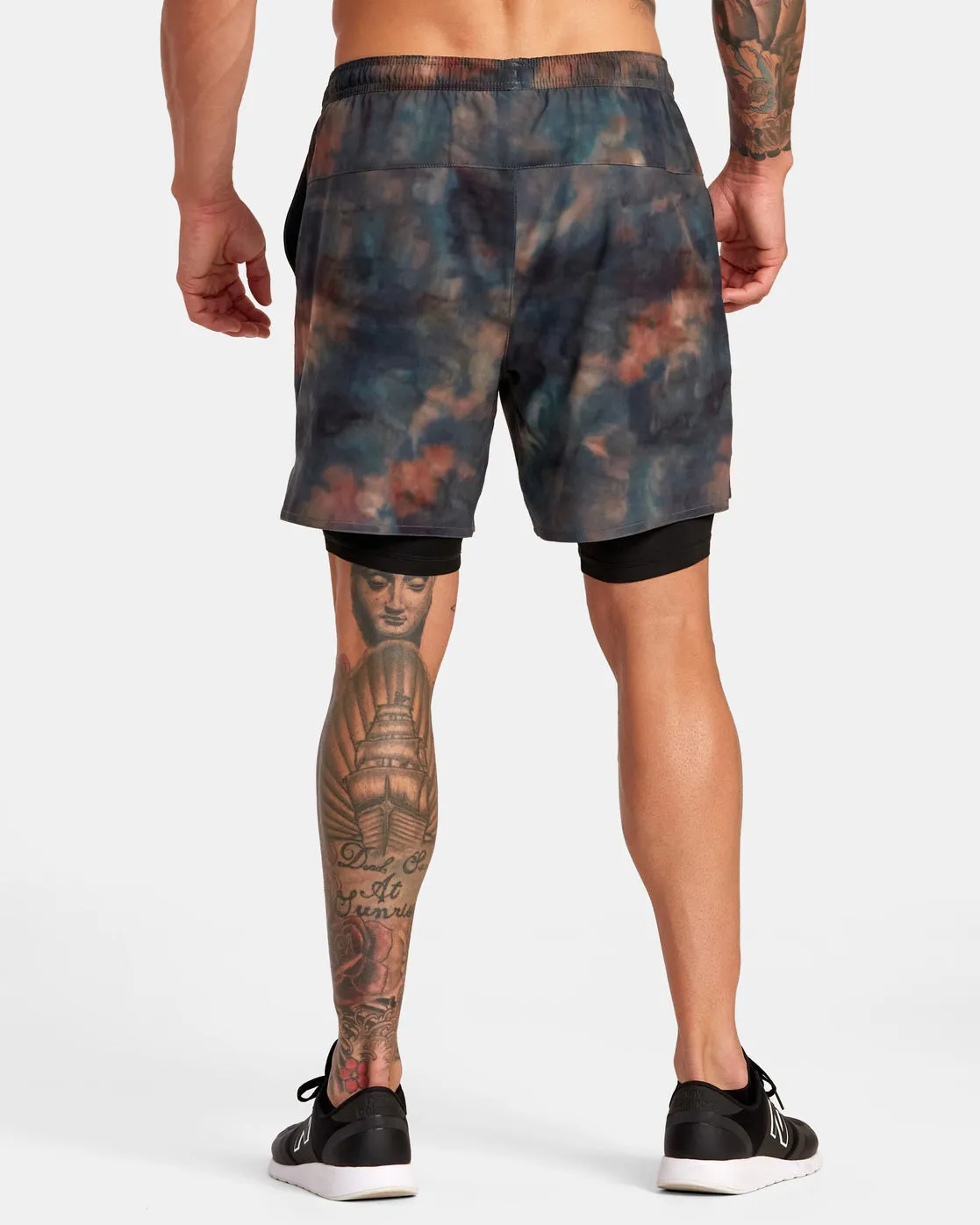 Yogger Train 2-In-1 Elastic Waist Workout Shorts 17" - Camo Wash