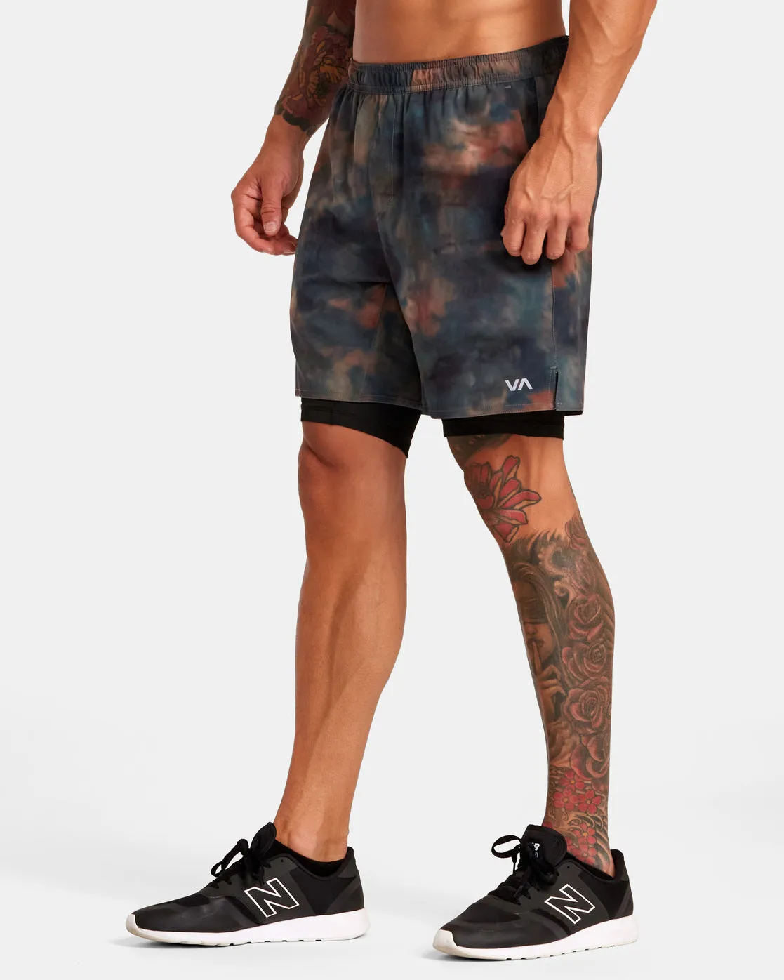 Yogger Train 2-In-1 Elastic Waist Workout Shorts 17" - Camo Wash